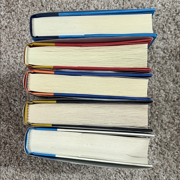 Set of 5 Hardcover Books - Picture 12 of 16